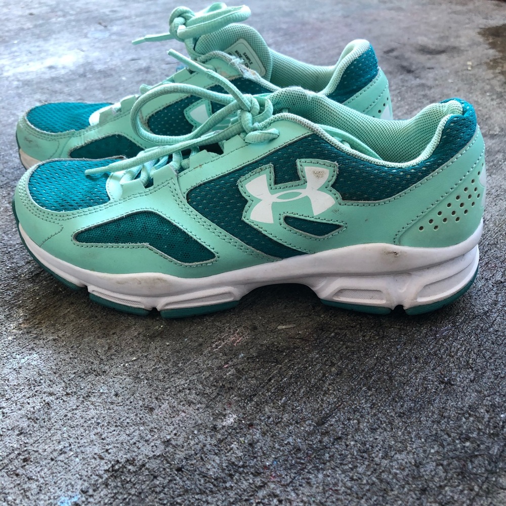 Under Armour Tennis shoes